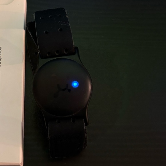 Orange Theory Heart Rate Monitor with Charging Cable - Picture 4 of 7